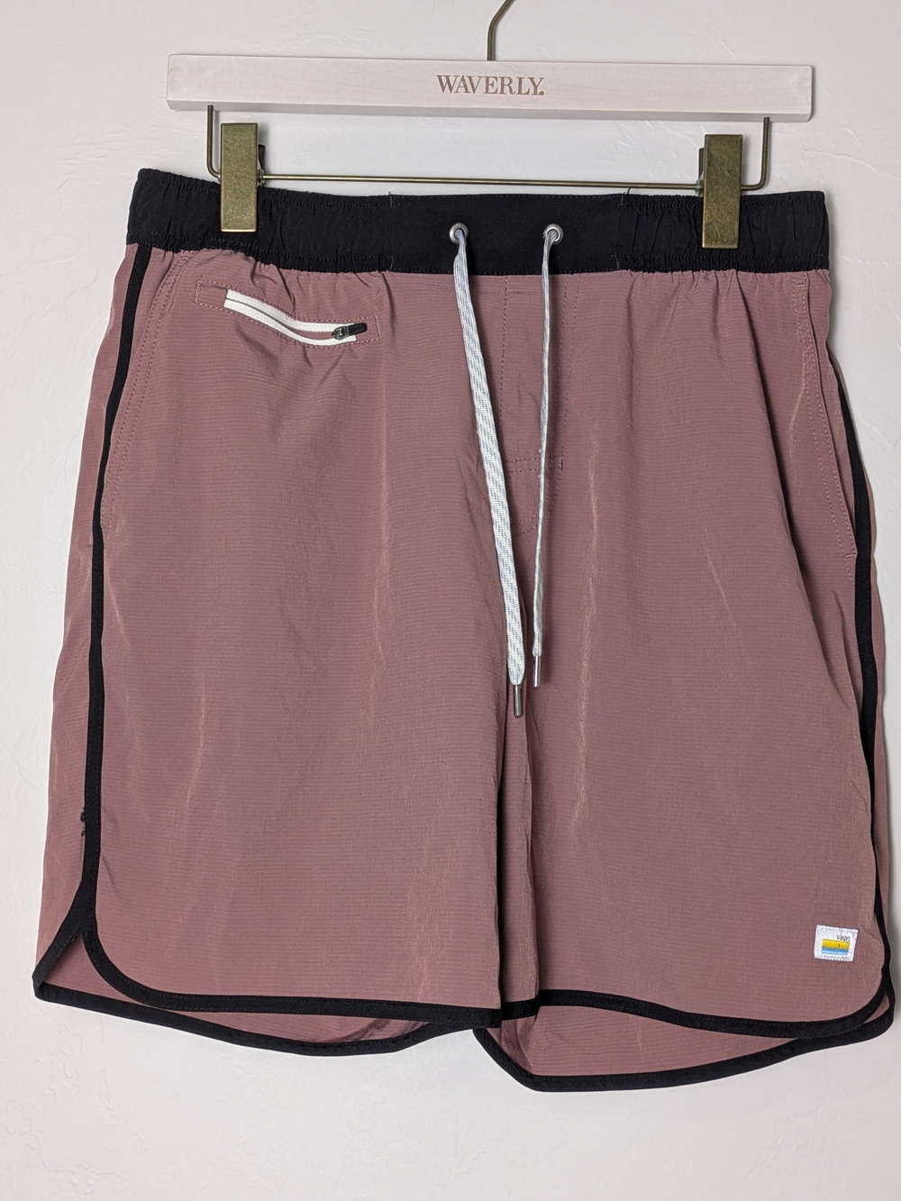 Vuori Banks Shorts M Versatile Hybrid Athletic Beach Board Shorts Athleisure